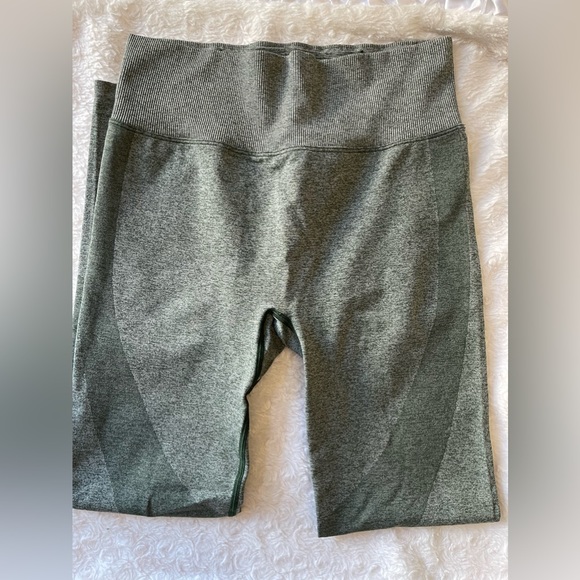 Victoria’s Secret Pink Active Seamless Leggings - Picture 1 of 4